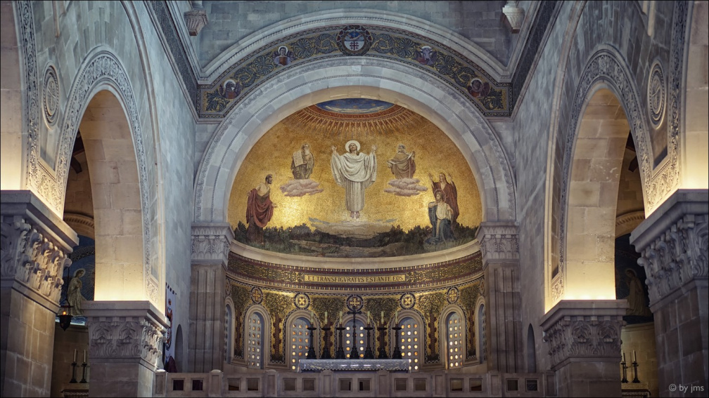 Tabor-Verklaerungskriche-Jesus