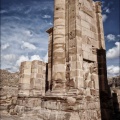 Petra-Saeulen-eckig